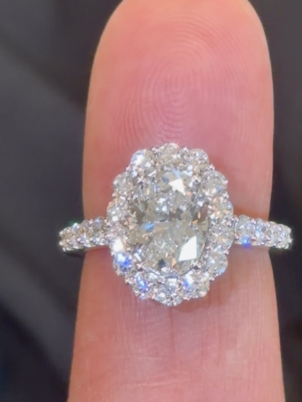 Amazing 3 carat 14k white gold oval Diamond Halo Ring